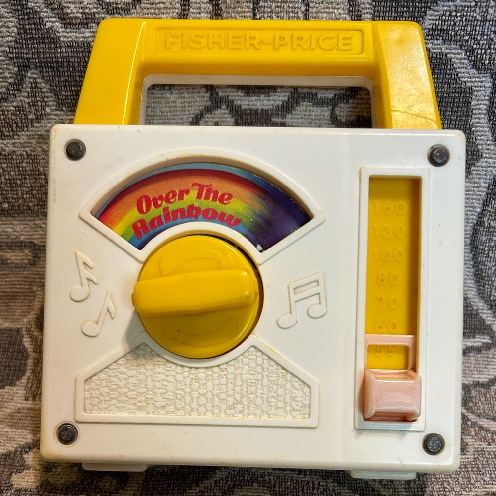 Fisher-Price Wind-up Music Box Radio 1981. Plays Somewhere Over The Rainbow